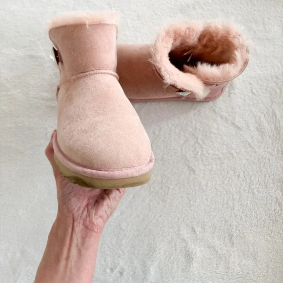 UGG Mini Bailey Button Boots Blush Pink Suede Women’s Size 7 - Picture 2 of 13